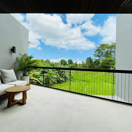 Canggu Serenity - Designer Home By The Rice Field